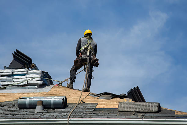 Professional Roofing technician working in Pamplin, VA